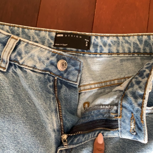 ASOS design petite mom jeans - Picture 3 of 6